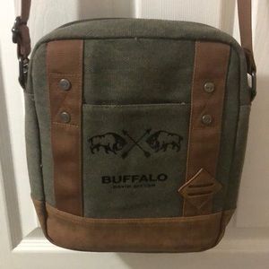 Buffalo small messenger bag